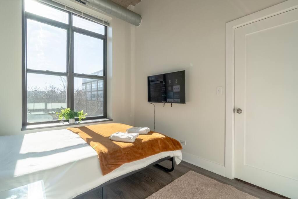Mccormick Place 2Br Stylish Suite With Optional Parking And Gym For Up To 8 Guests Near Soldier Field And Grant Park Σικάγο Εξωτερικό φωτογραφία