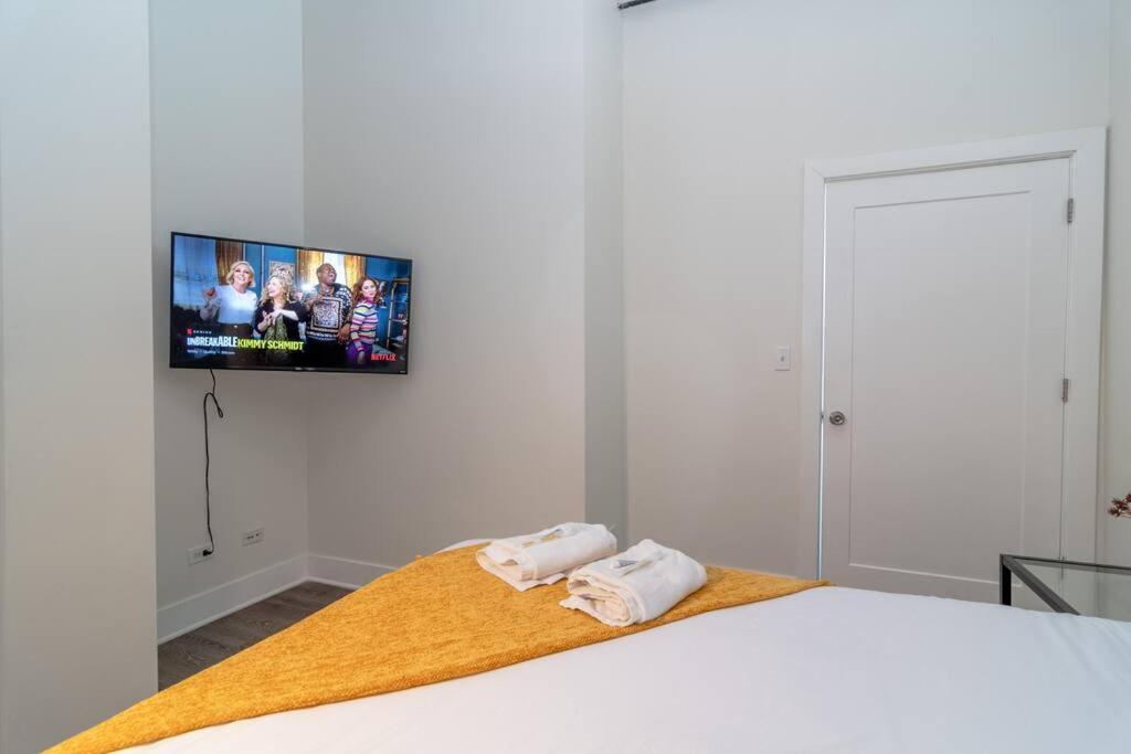 Mccormick Place 2Br Stylish Suite With Optional Parking And Gym For Up To 8 Guests Near Soldier Field And Grant Park Σικάγο Εξωτερικό φωτογραφία